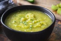 Low-Carb Green Tomato Salsa Recipe