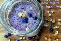 Blueberry Oatmeal Protein Smoothie Recipe for Breakfast