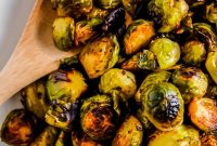 Crispy Roasted Brussels Sprouts with Balsamic Glaze