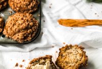 Banana Crumb Muffins Recipe with Streusel Topping