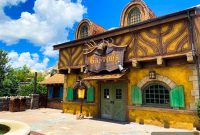 Gaston’s Tavern at Magic Kingdom: Menu, Hours and Tips