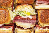 How to Make Italian Sliders with Mozzarella and Pepperoni