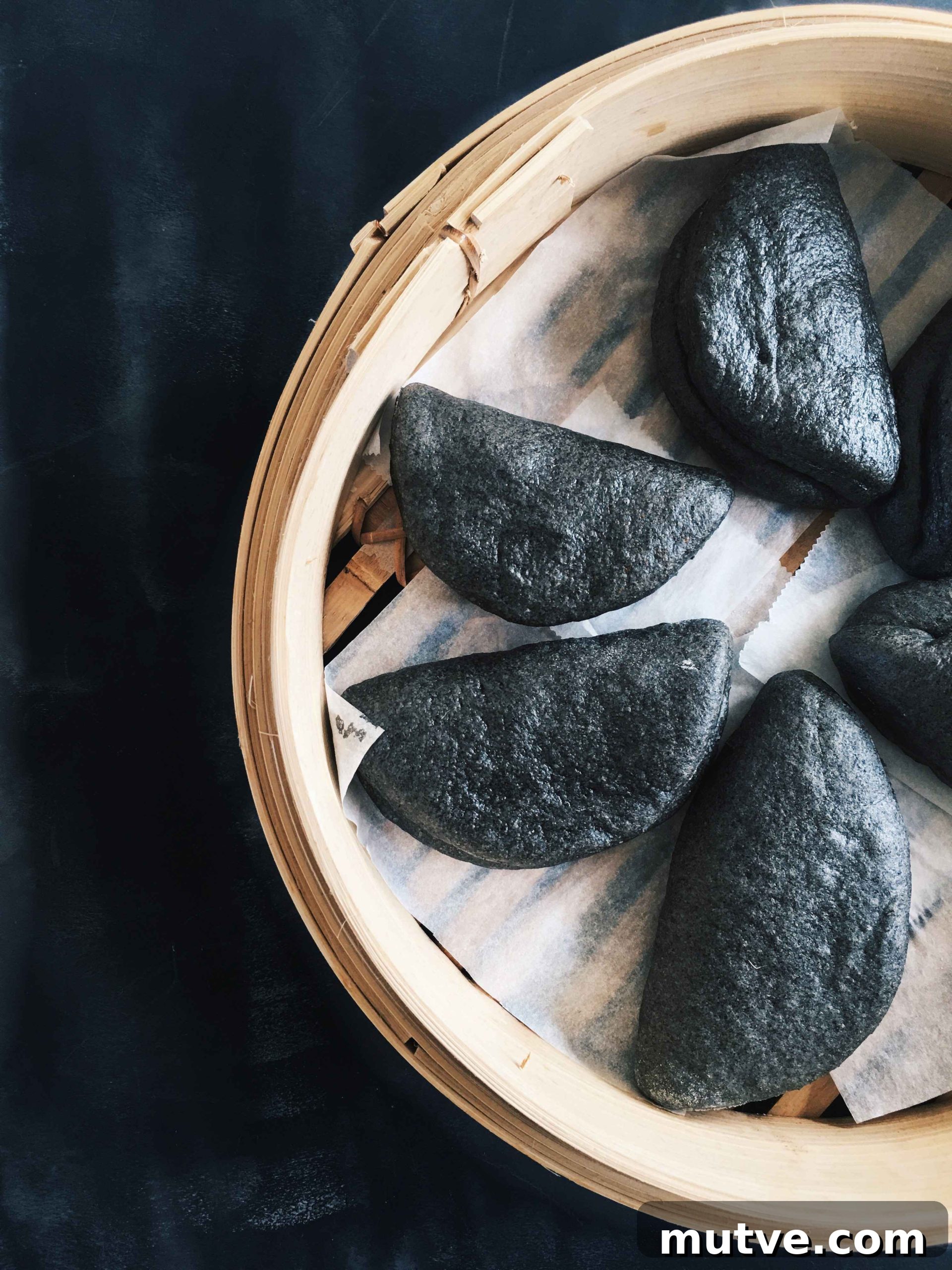 Shadow Bao for Halloween: Bao of the Month 2 Black Bao3