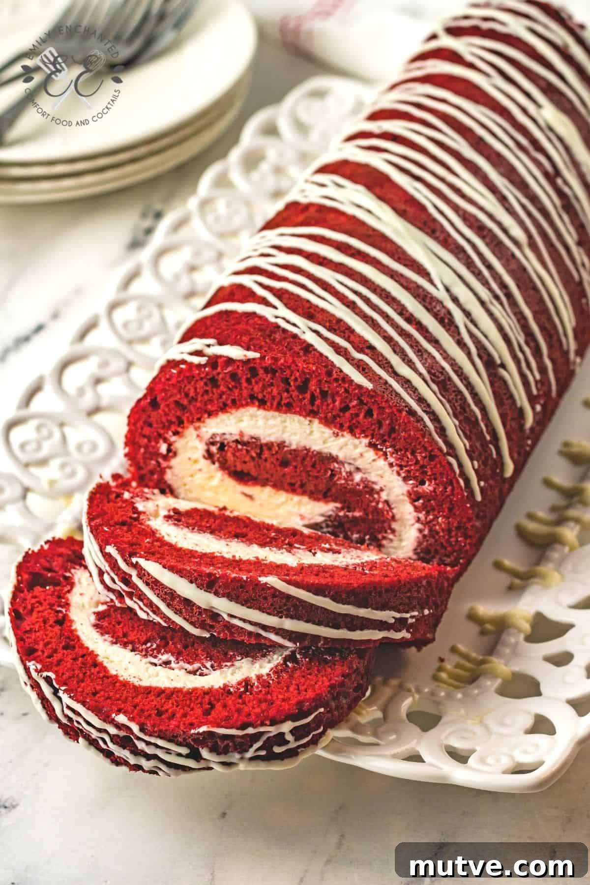 Red Velvet Cake Roll Red Velvet Cake Roll
