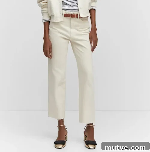 Fall Capsule Wardrobe: Build a Versatile Seasonal Closet 20 img 12962 22