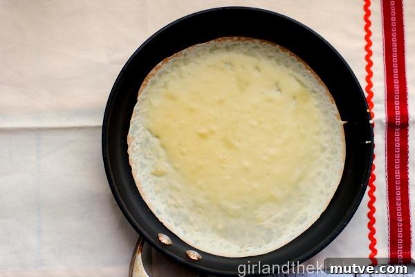 Cheese Blintzes - Ricotta Stuffed Crepes Cheese Blintzes - Ricotta Stuffed Crepes - Girl and the Kitchen