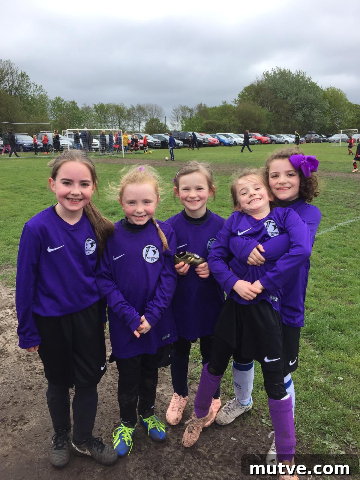 Kids' Sports Update: New Gear, Trends and Training 6 Under 8's football team celebrating after the match
