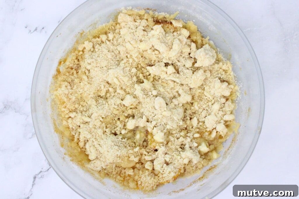 Quick Microwave Peach Crumble Recipe 7 sprinkle crumble mixture over microwaved peaches