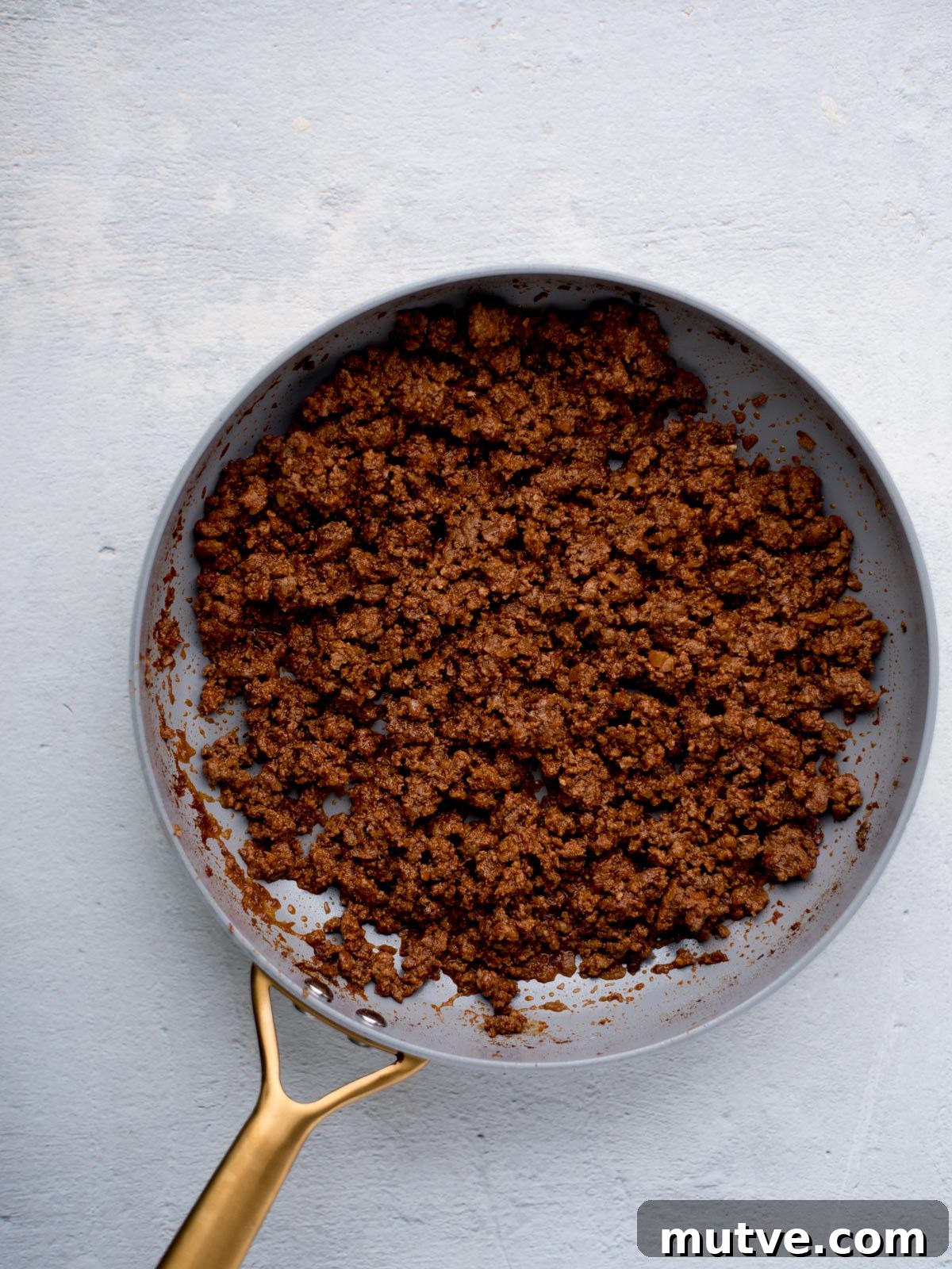 How to Make Ground Beef Tacos: Flavorful Step-by-Step Recipe 5 seasoned ground beef for tacos in a skillet