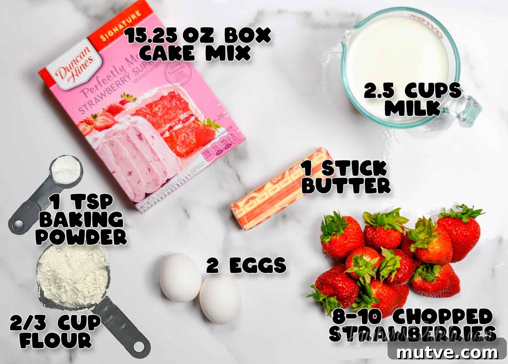 ingredients in strawberry cake mix pancakes.