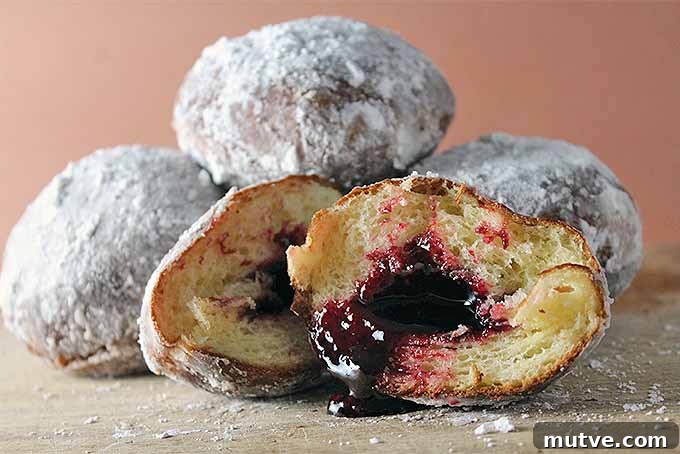 Berliner Jelly-Filled Donuts | Foodal.com