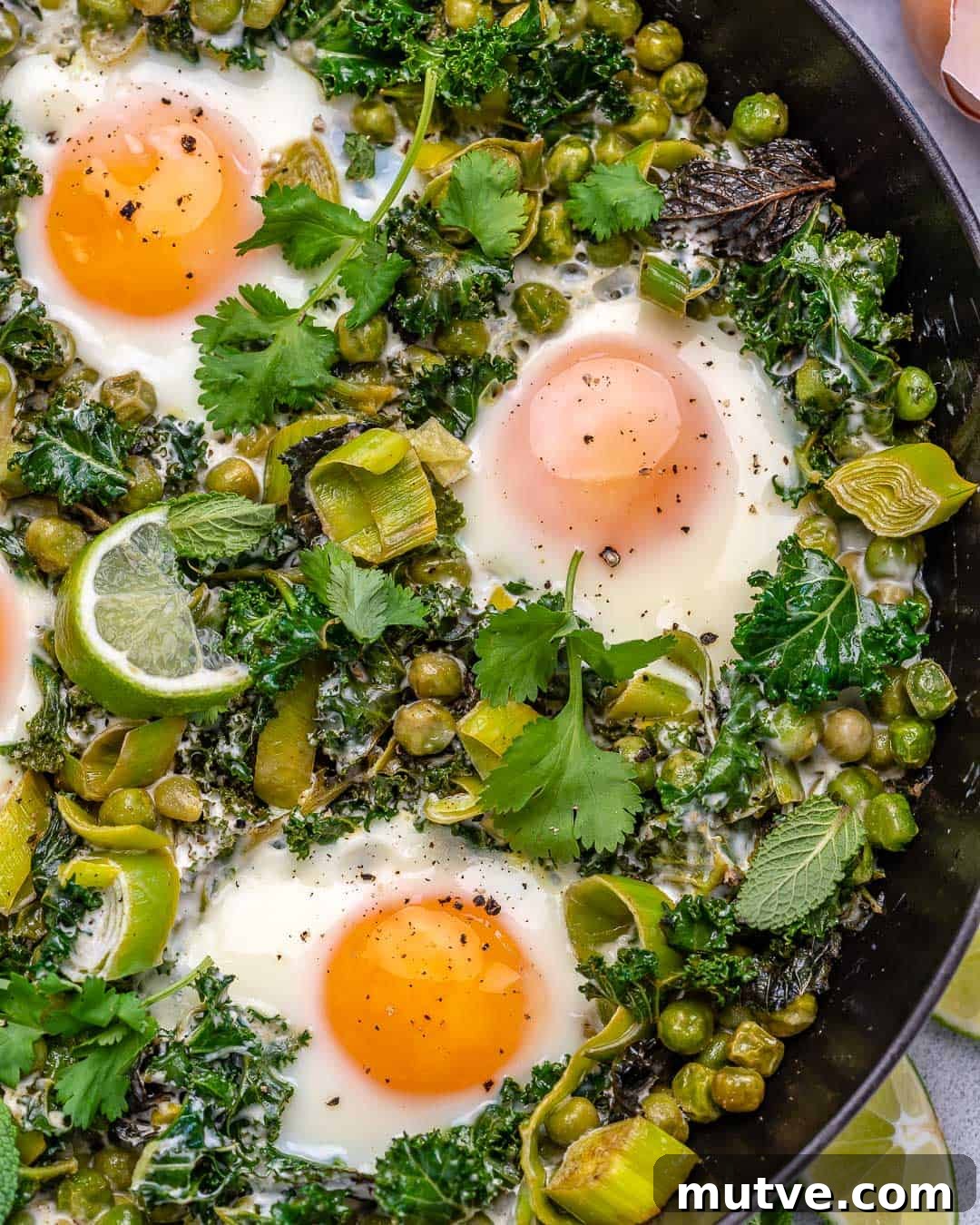Green Shakshuka Recipe with Spinach, Herbs and Feta 6 shakshuka recipe