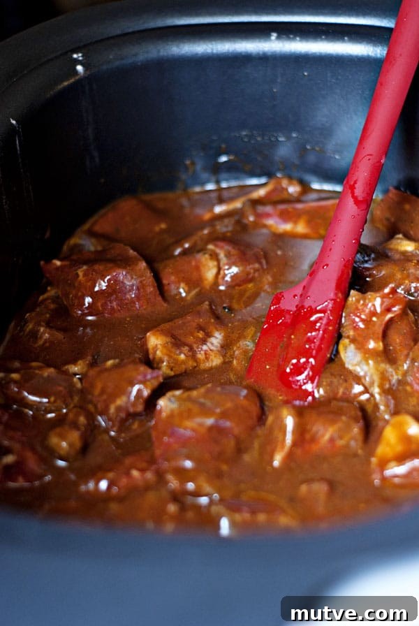Chile Colorado Burritos | heatherlikesfood.com Chile Colorado Burritos | heatherlikesfood.com