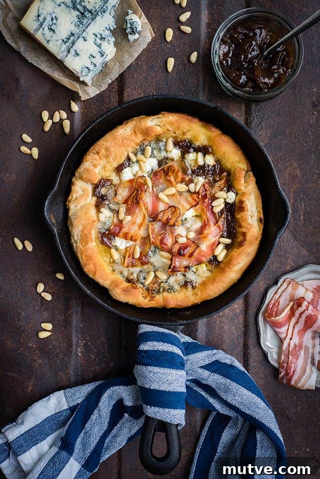 Blue cheese and pancetta skillet pizza with onion chutney