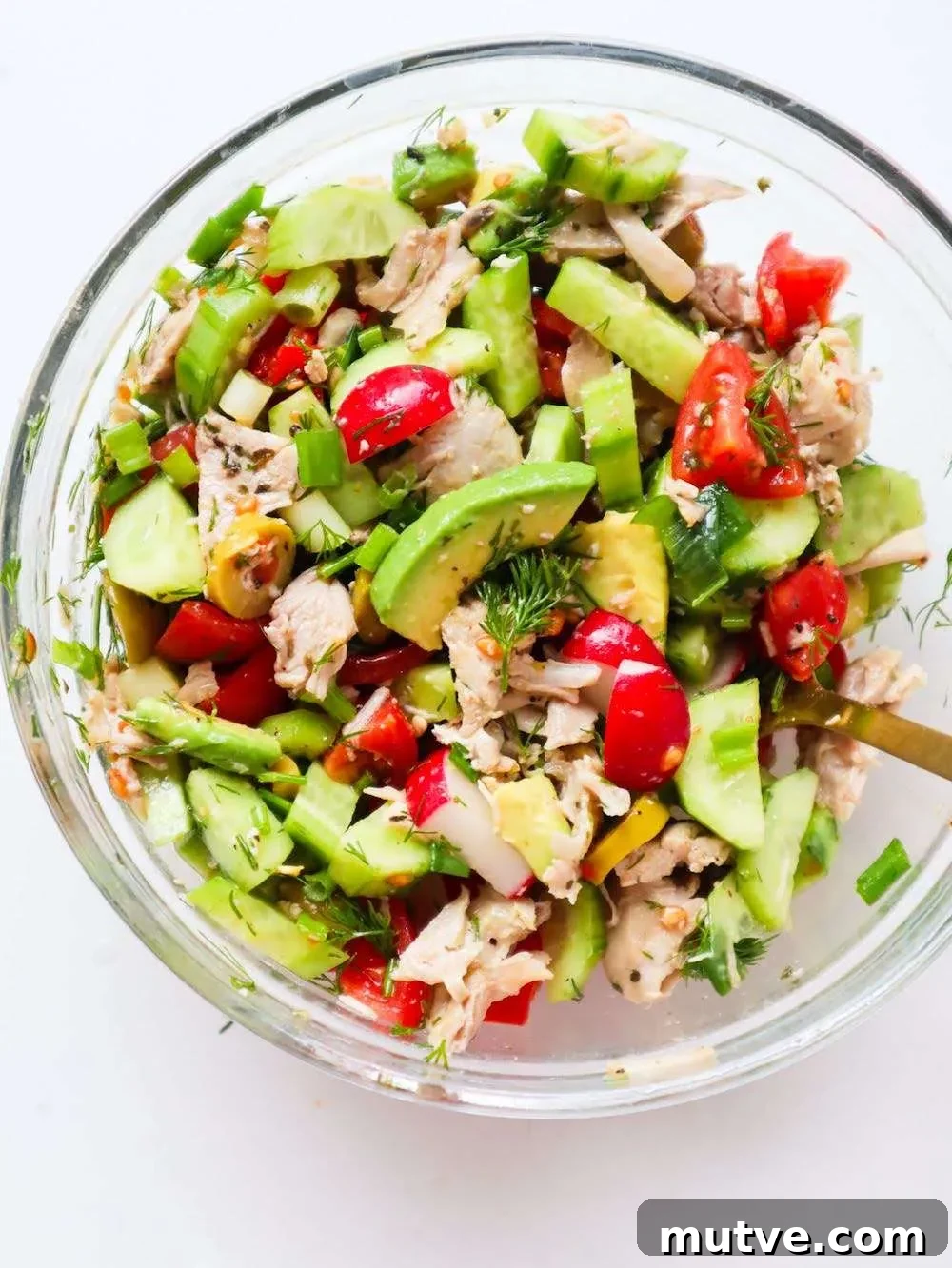 Chopped Chicken Salad Recipe with Avocado and Lemon Vinaigrette 2 This easy chopped chicken salad is a healthy lunch idea that is light, yet satiating and great for meal prep too! Perfect for clean eating, this chicken recipe is low-carb, high-protein, high-fiber, gluten-free and makes a delicious weight loss meal!