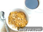 Pumpkin Banana Quinoa Breakfast--an easy, delicious, and healthy creamy quinoa breakfast bowl that is a perfect fall recipe!